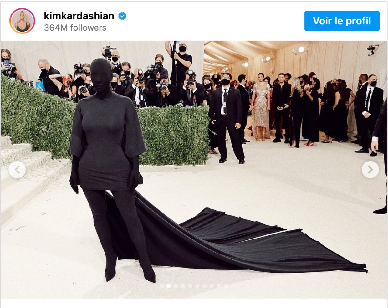 La tenue extravagante de Kim Kardashian au Met Gala.
